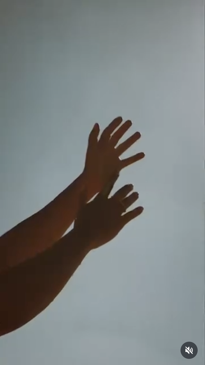 Nesrine — miniature du premier Reel Instagram